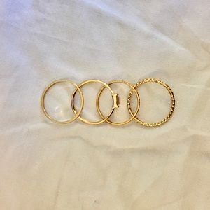 H&M GOLDEN RINGS